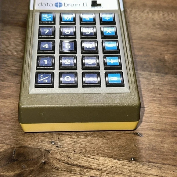 VTG Calfax data brain II calculator yellow/olive color - Picture 6 of 12